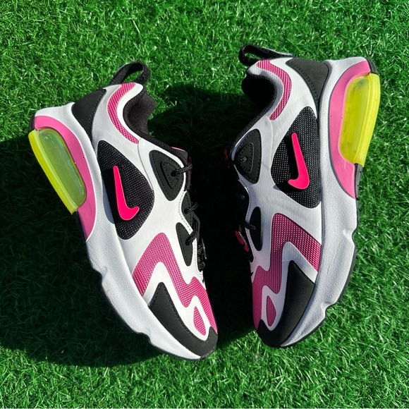 Nike Air Max 200 Black / Hyper Pink - Picture 5 of 11